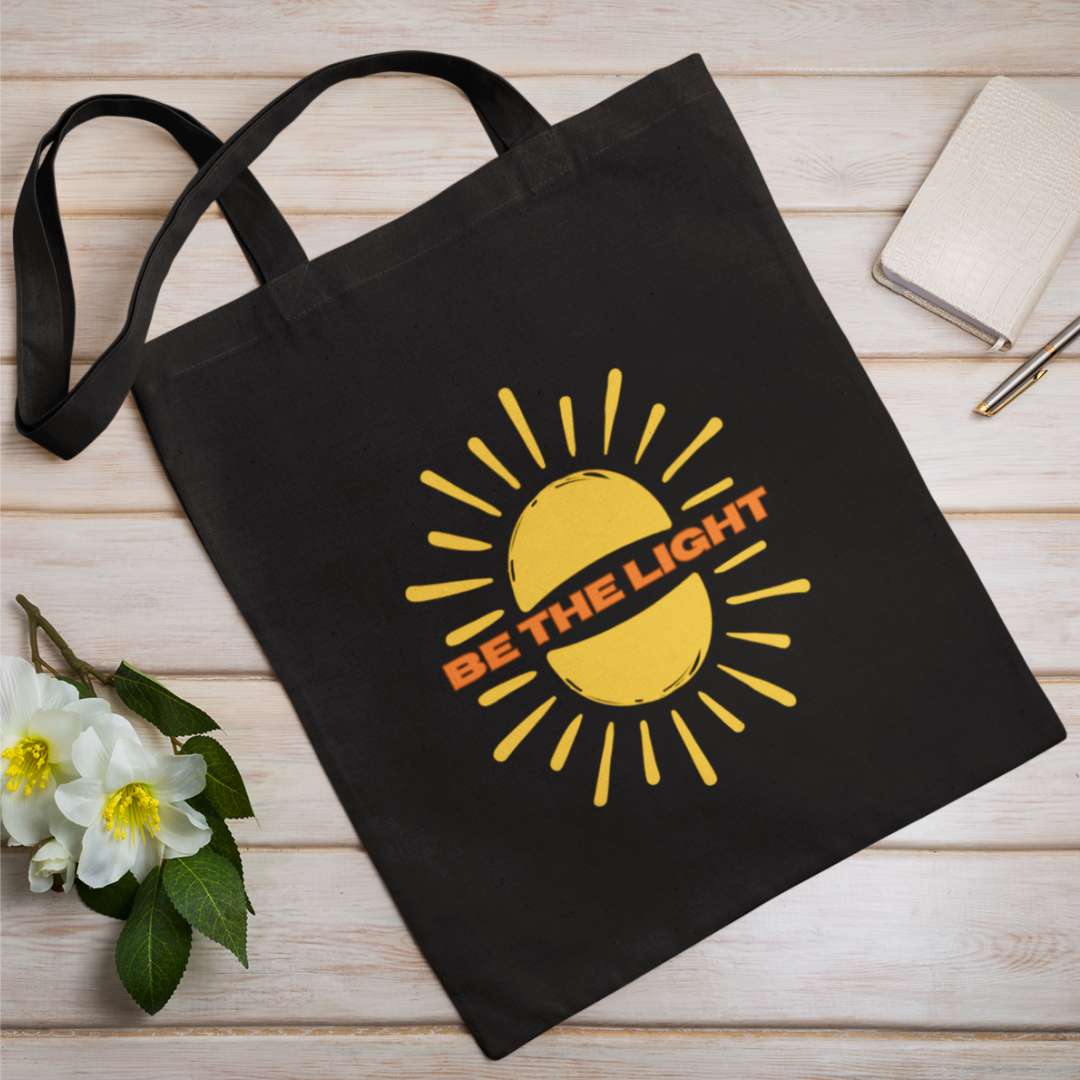 Be the Light - Essential Signature Tote Bag (with Zipper)