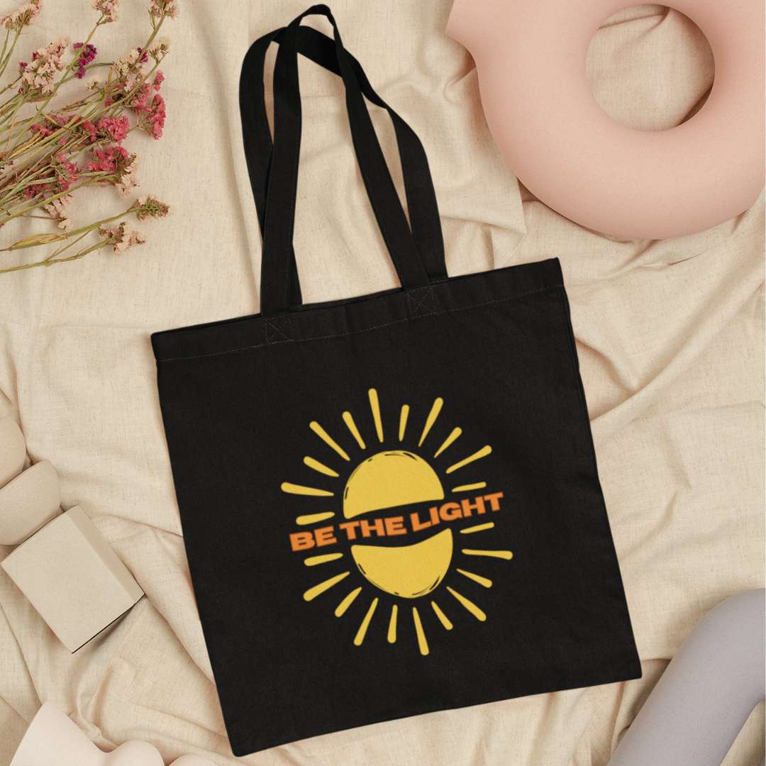 Be the Light - Essential Signature Tote Bag (with Zipper)