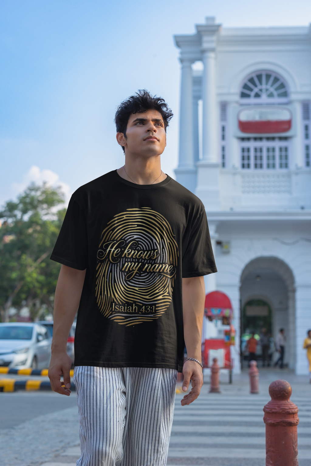 He Knows My Name - Unisex Oversized Classic T-Shirt