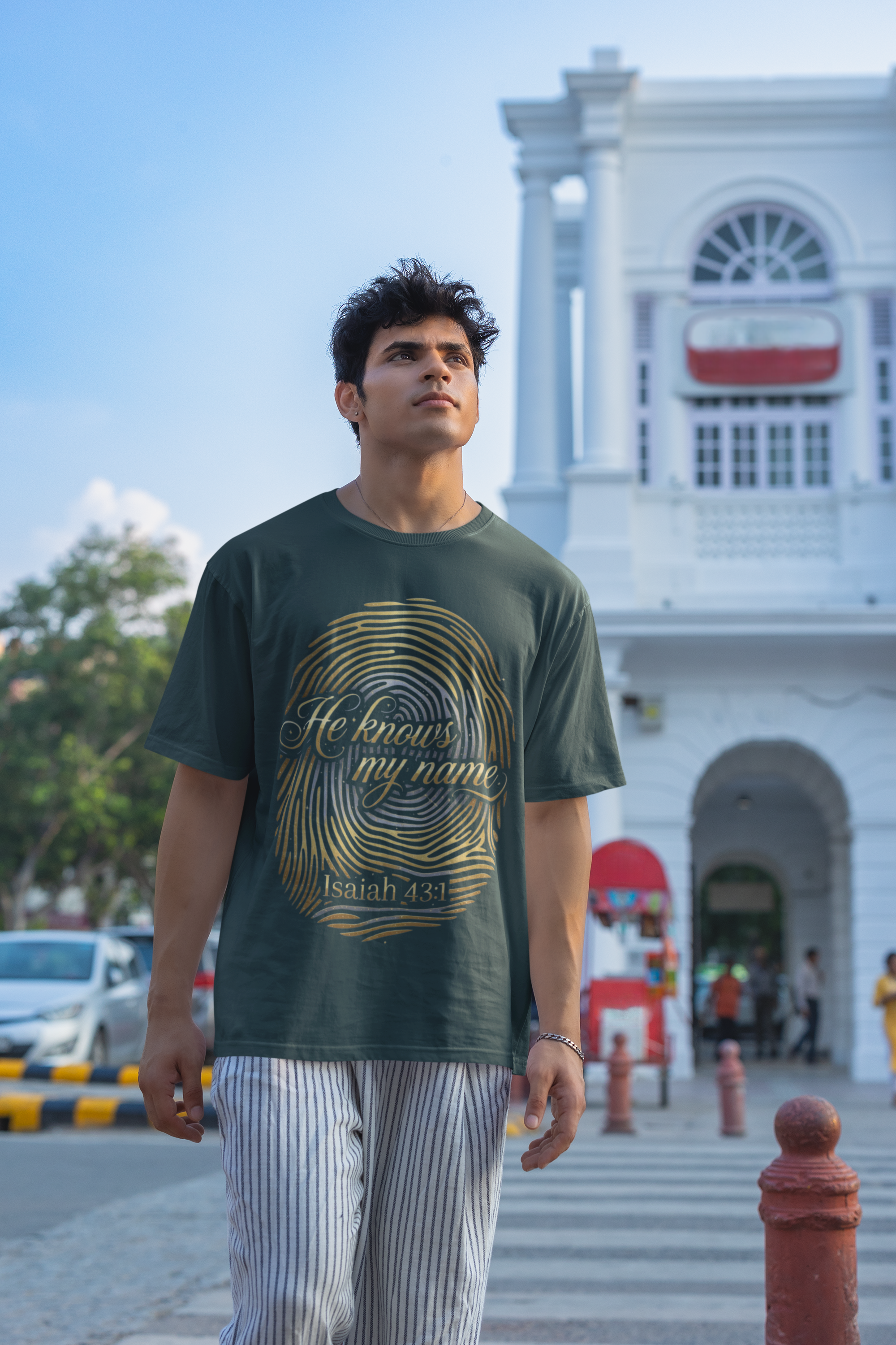 He Knows My Name - Unisex Oversized Classic T-Shirt