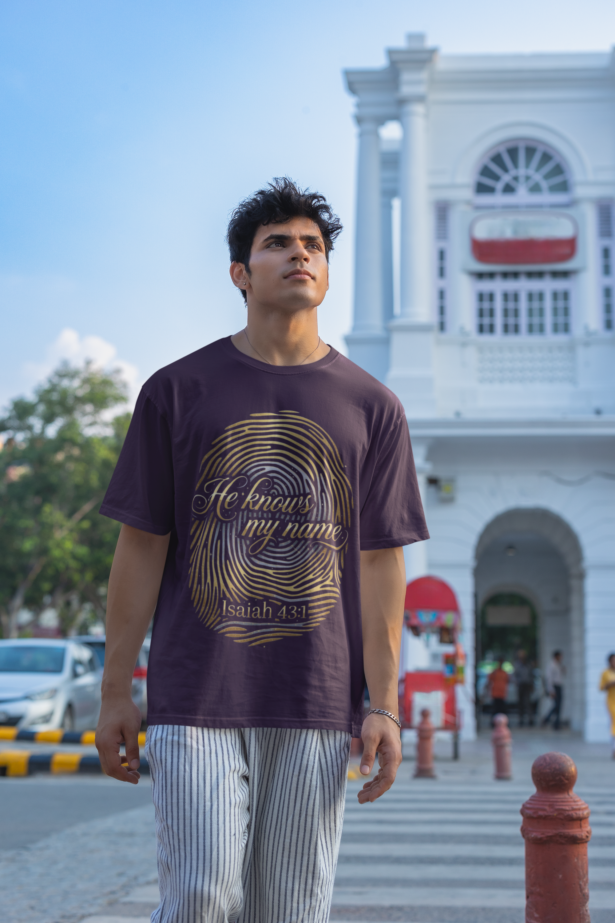 He Knows My Name - Unisex Oversized Classic T-Shirt