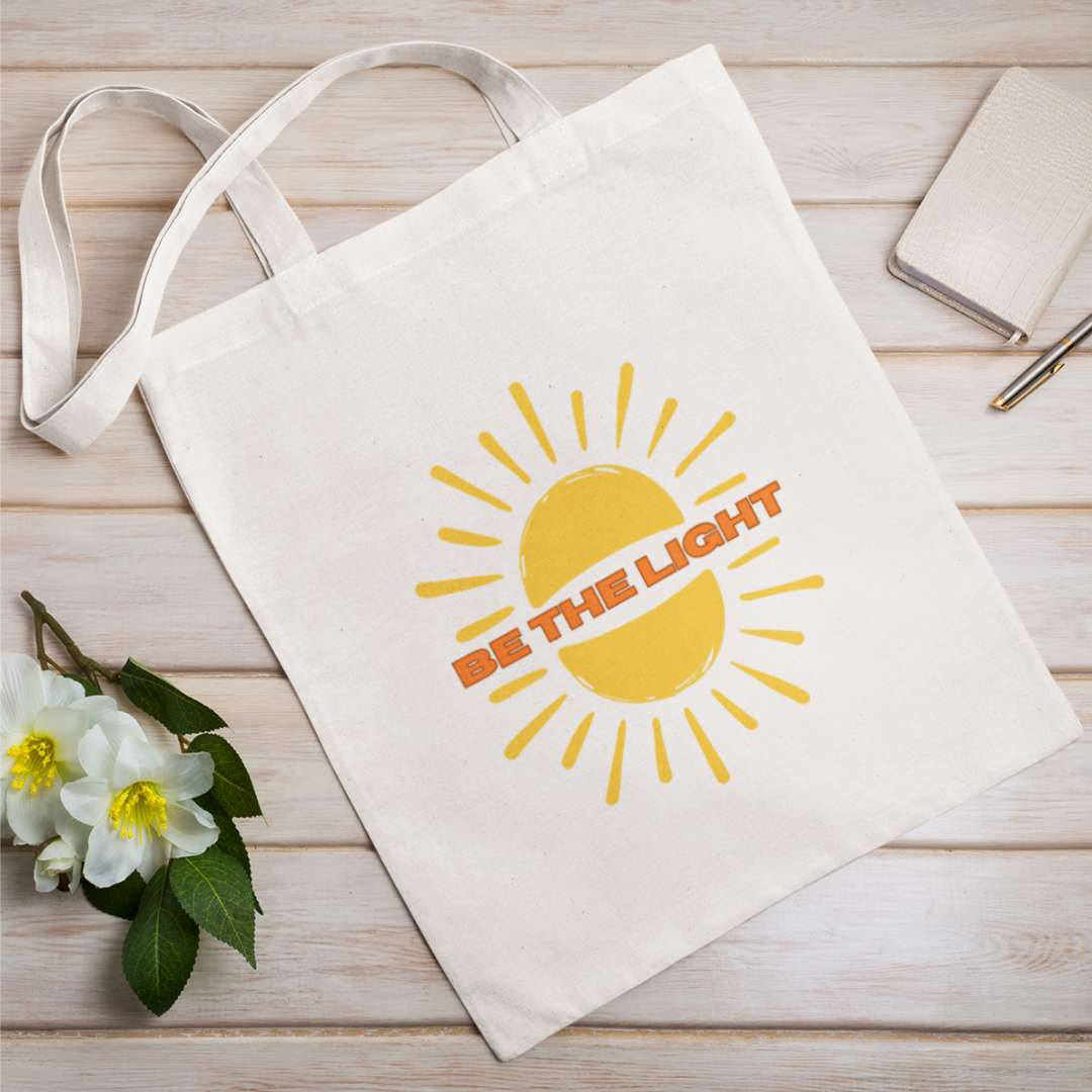 Be the Light - Essential Signature Tote Bag (with Zipper)